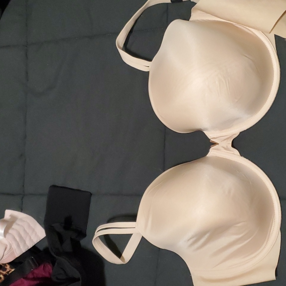 Victoria secrets bra